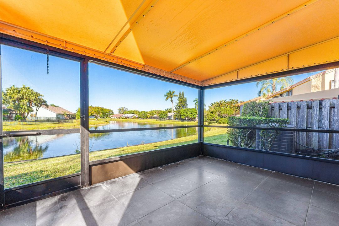 For Sale: $649,900 (3 beds, 2 baths, 1625 Square Feet)