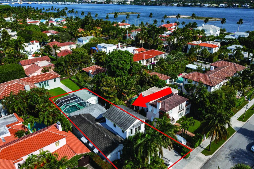 На продажу: $2,900,000 (4 спален, 2 ванн, 2645 Квадратных фут)