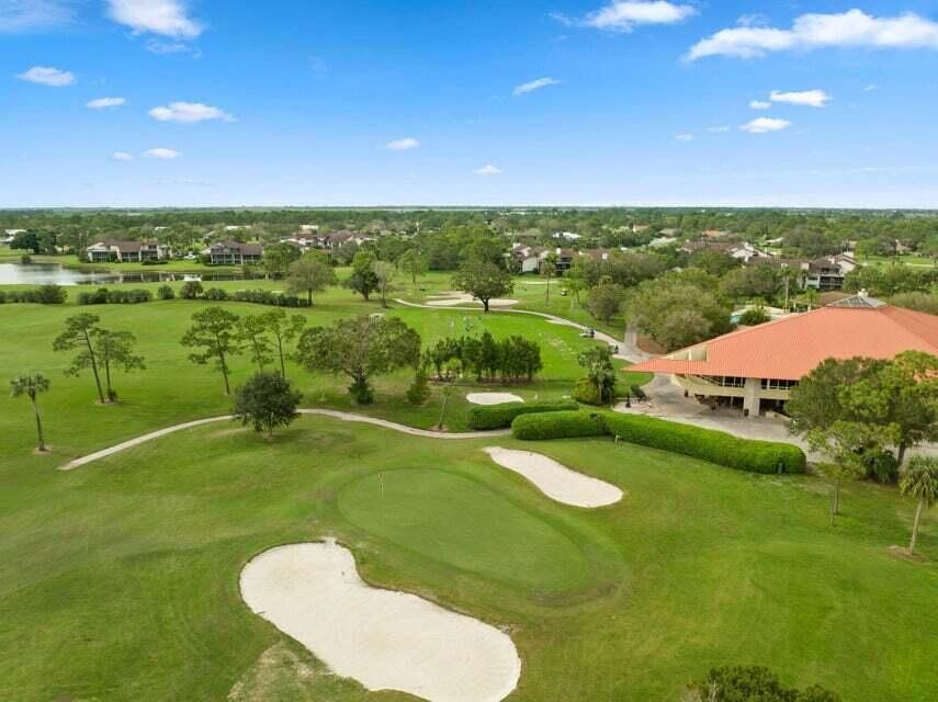 For Rent: $1,950 (2 beds, 2 baths, 1417 Square Feet)