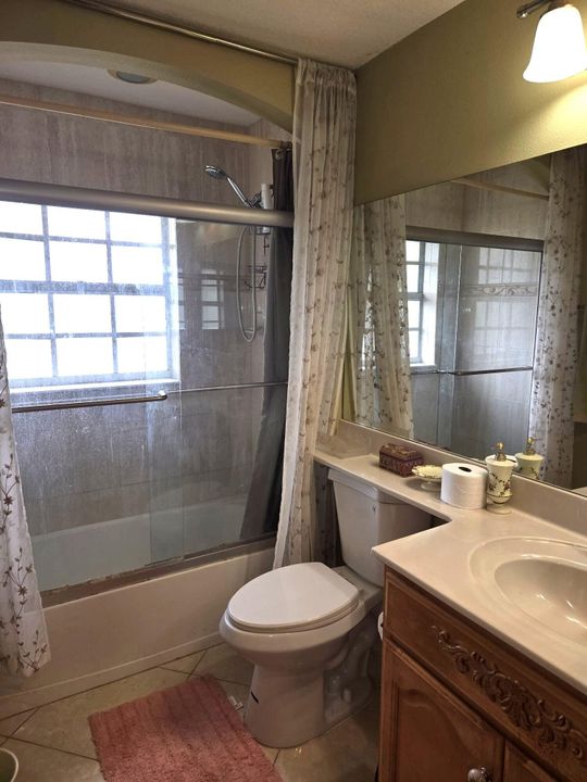 For Sale: $415,000 (3 beds, 2 baths, 2294 Square Feet)