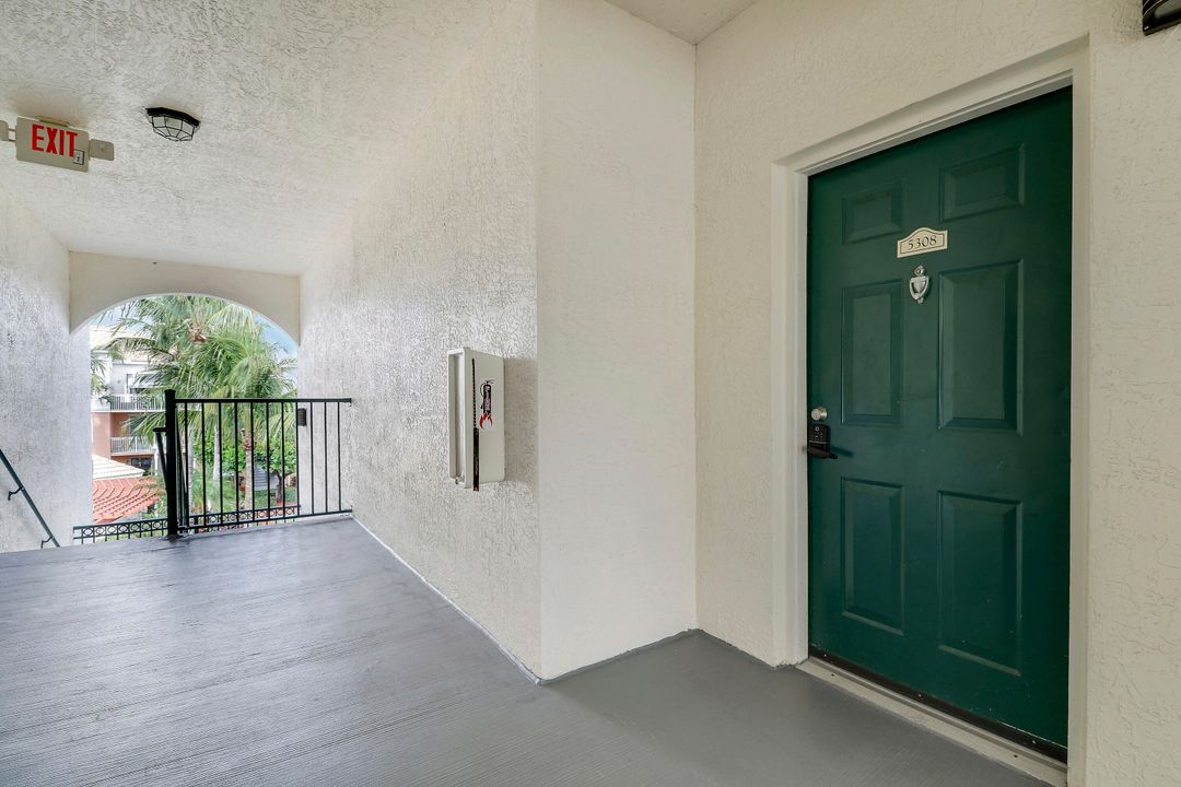 合同活跃: $2,650 (3 贝兹, 2 浴室, 1193 平方英尺)