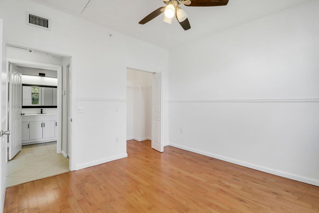 合同活跃: $2,650 (3 贝兹, 2 浴室, 1193 平方英尺)