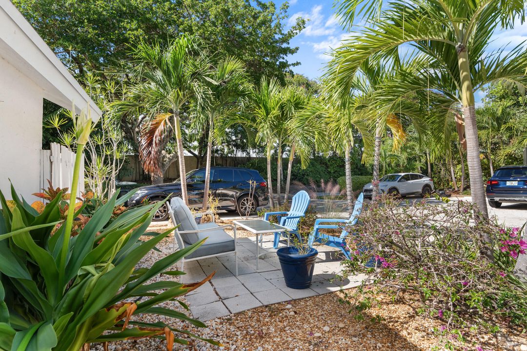 出租: $10,000 (2 贝兹, 2 浴室, 1000 平方英尺)