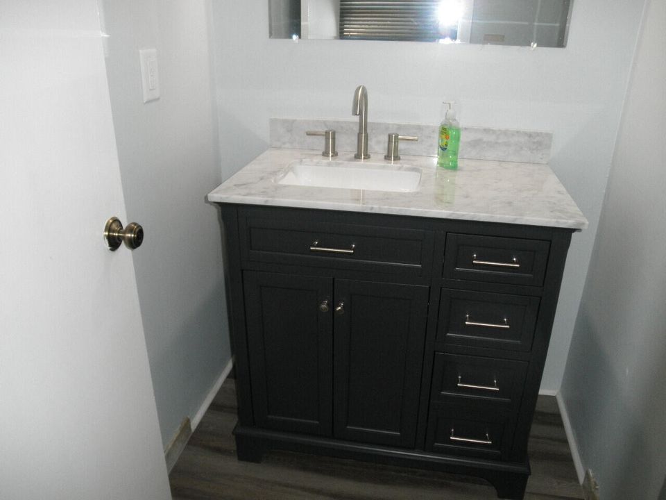 出租: $2,250 (3 贝兹, 2 浴室, 1120 平方英尺)