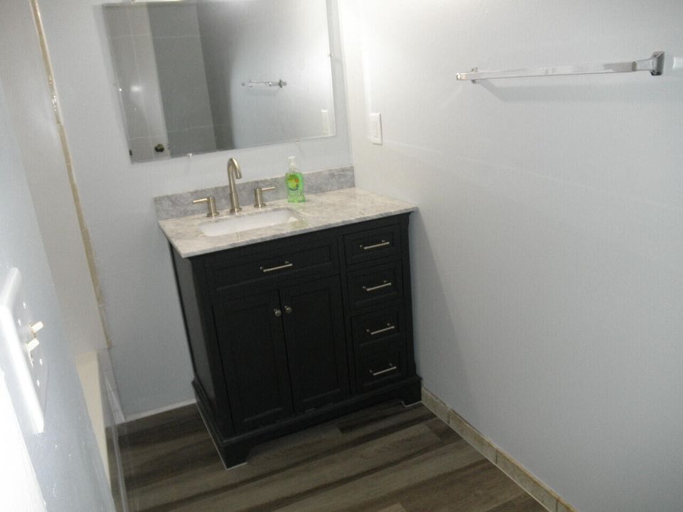 出租: $2,250 (3 贝兹, 2 浴室, 1120 平方英尺)