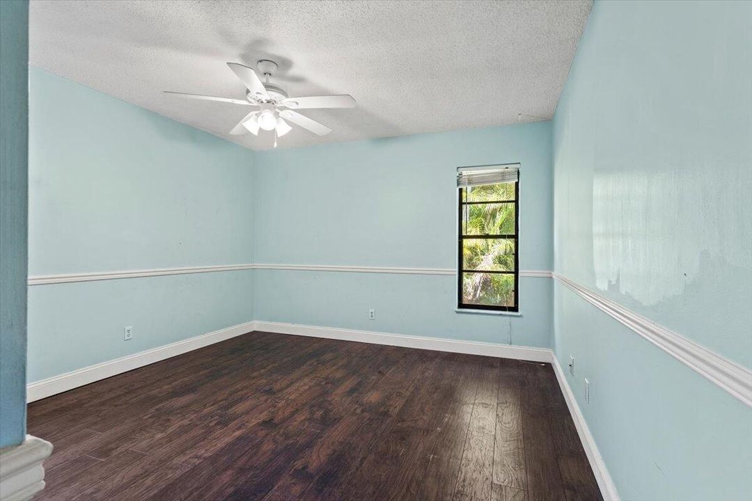 For Sale: $550,000 (3 beds, 2 baths, 2507 Square Feet)