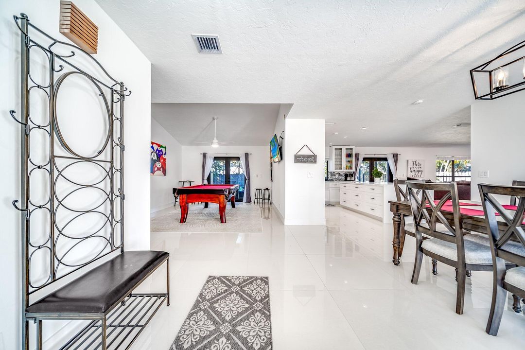 For Rent: $5,000 (4 beds, 2 baths, 2210 Square Feet)