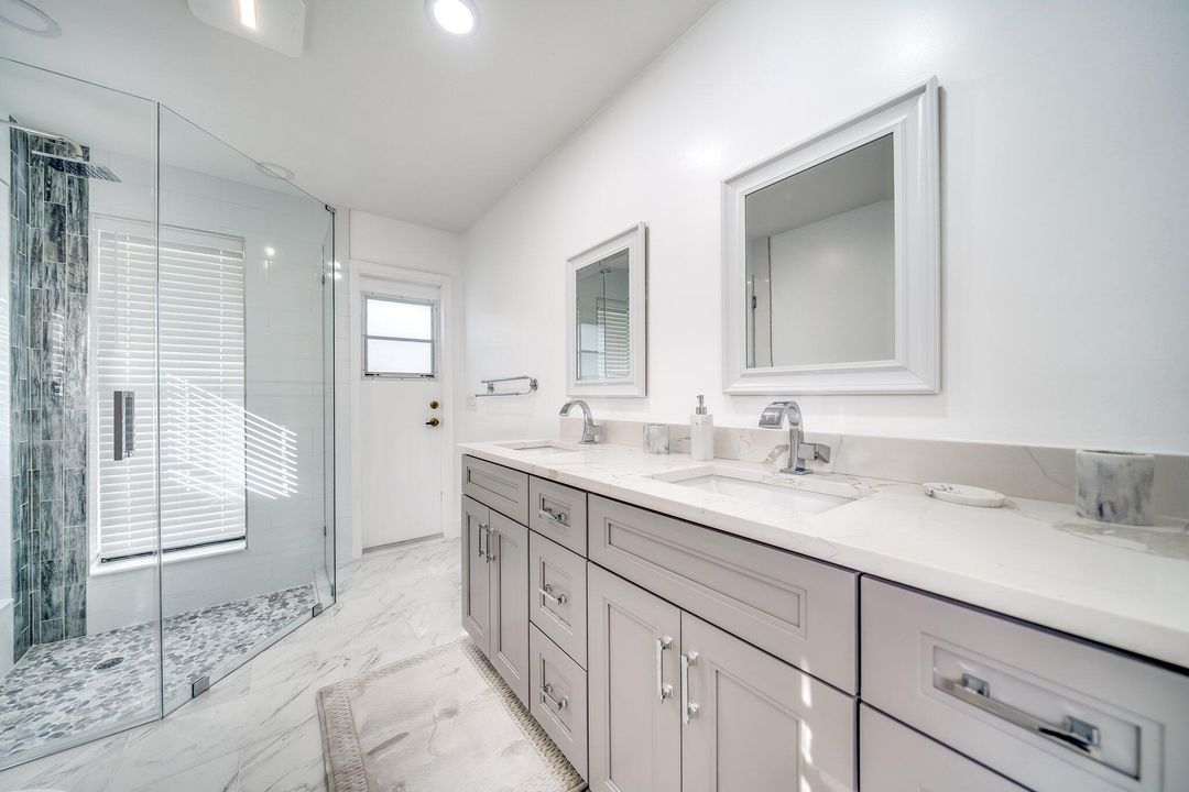 For Rent: $5,000 (4 beds, 2 baths, 2210 Square Feet)