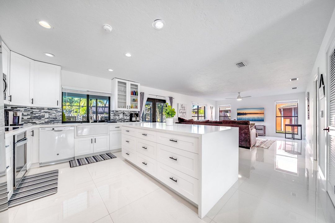 For Rent: $5,000 (4 beds, 2 baths, 2210 Square Feet)