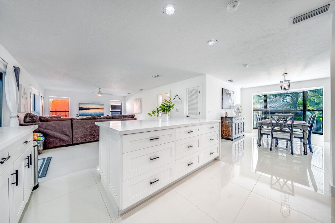 For Rent: $5,000 (4 beds, 2 baths, 2210 Square Feet)