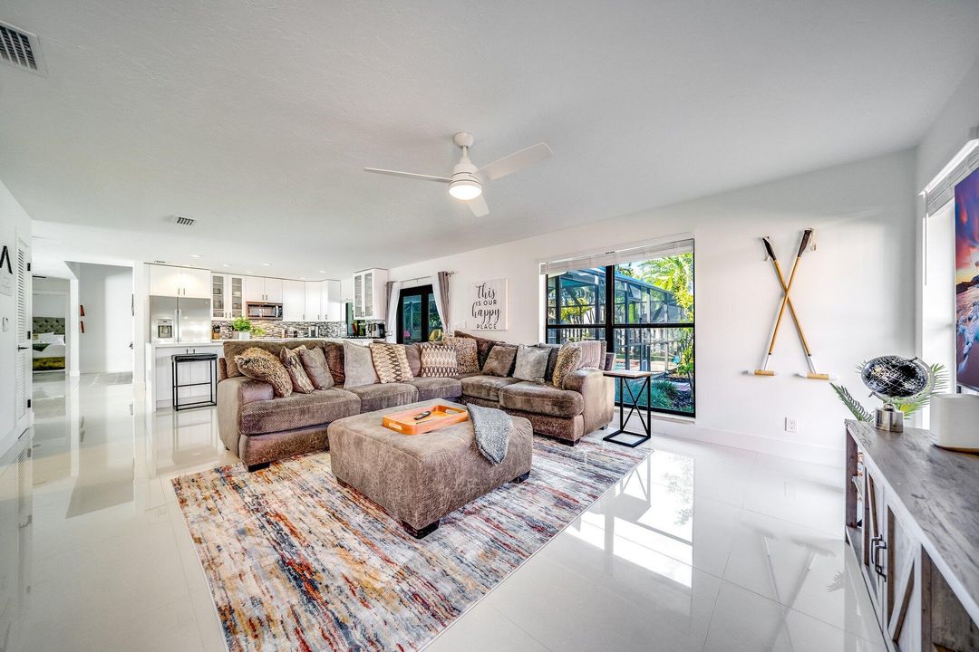 For Rent: $5,000 (4 beds, 2 baths, 2210 Square Feet)