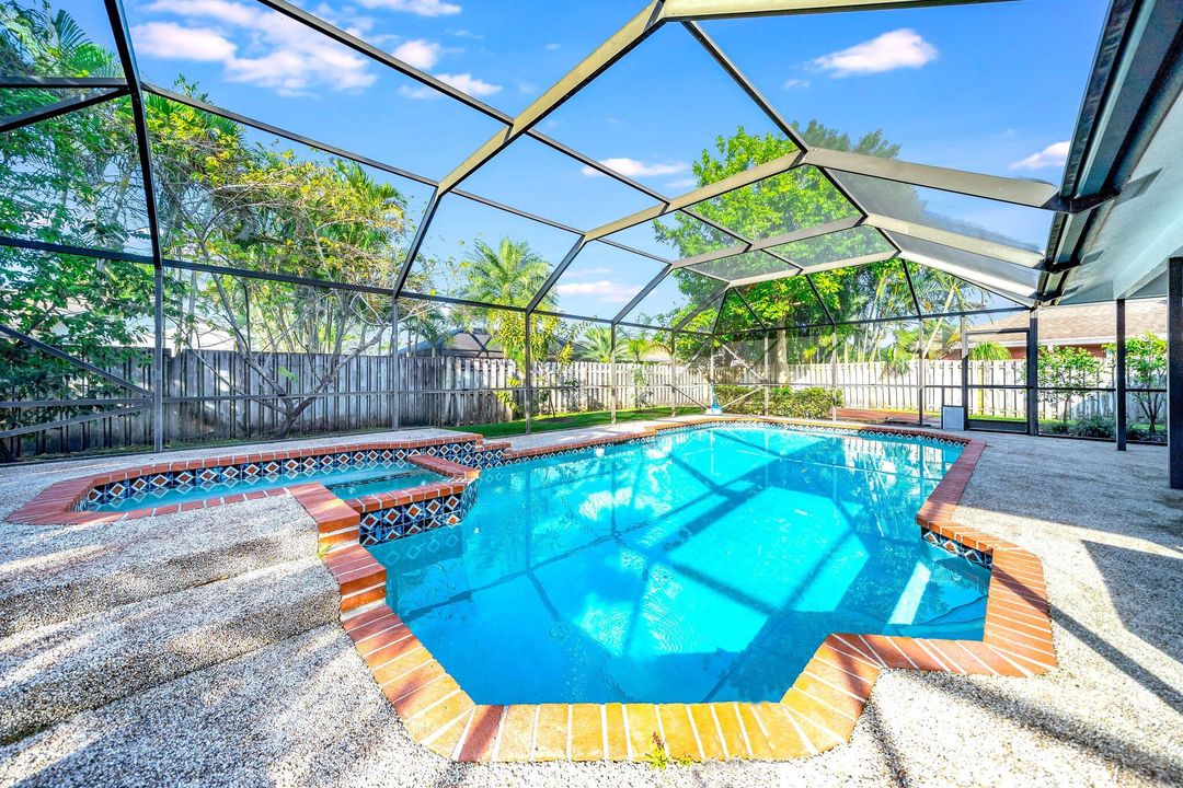 For Rent: $5,000 (4 beds, 2 baths, 2210 Square Feet)