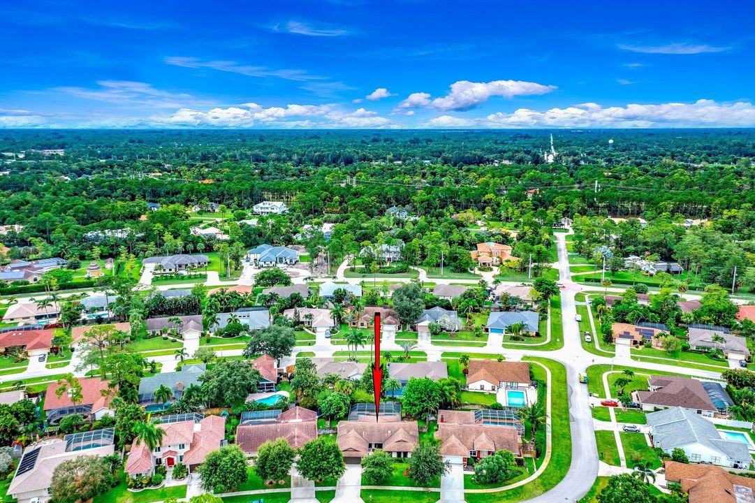 For Rent: $5,000 (4 beds, 2 baths, 2210 Square Feet)