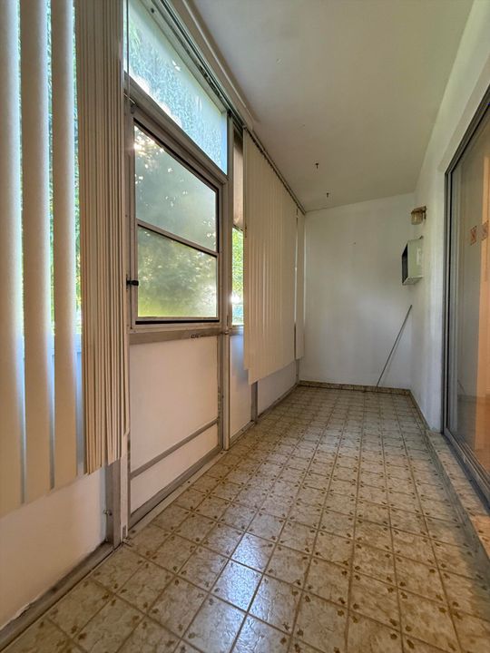 В аренду: $1,300 (1 спален, 1 ванн, 570 Квадратных фут)