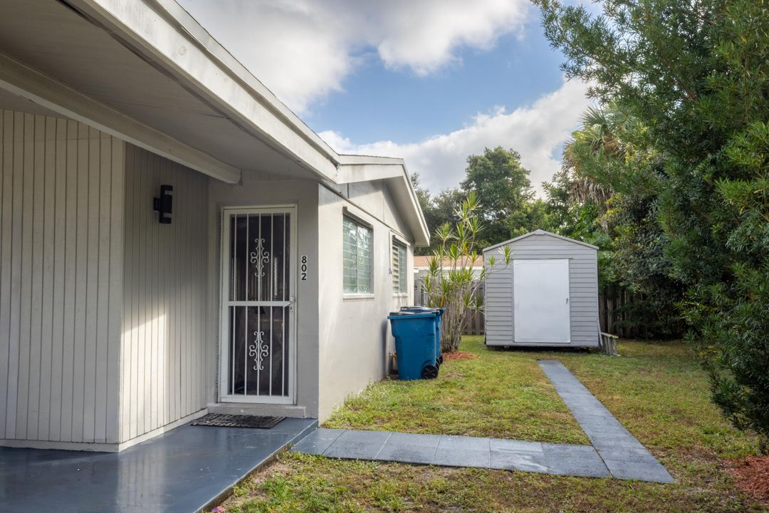 For Sale: $425,000 (3 beds, 2 baths, 1125 Square Feet)