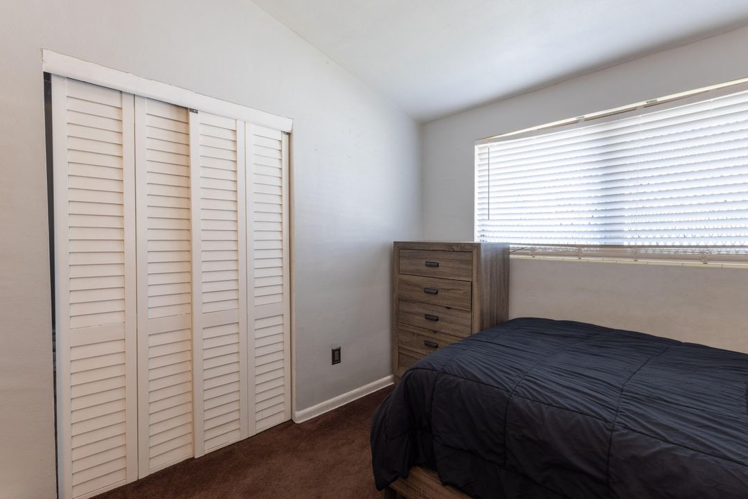 For Sale: $425,000 (3 beds, 2 baths, 1125 Square Feet)