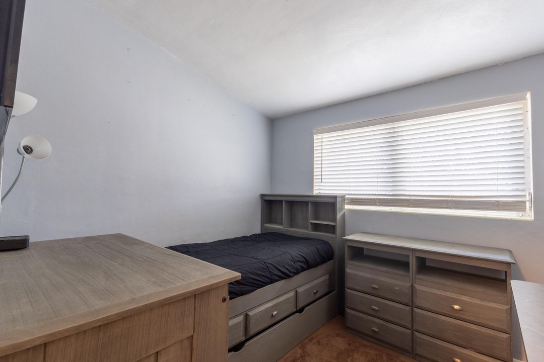 For Sale: $425,000 (3 beds, 2 baths, 1125 Square Feet)