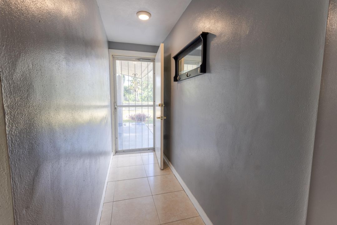 For Sale: $425,000 (3 beds, 2 baths, 1125 Square Feet)