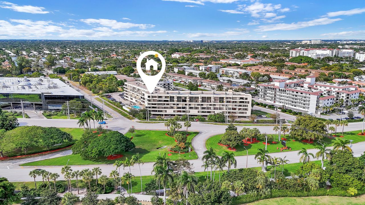 For Sale: $350,000 (2 beds, 2 baths, 1281 Square Feet)