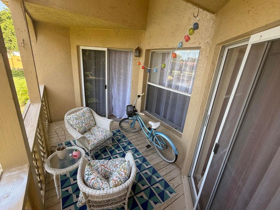 В аренду: $1,650 (1 спален, 1 ванн, 745 Квадратных фут)