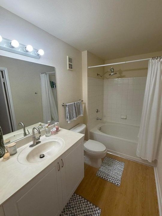 В аренду: $1,650 (1 спален, 1 ванн, 745 Квадратных фут)