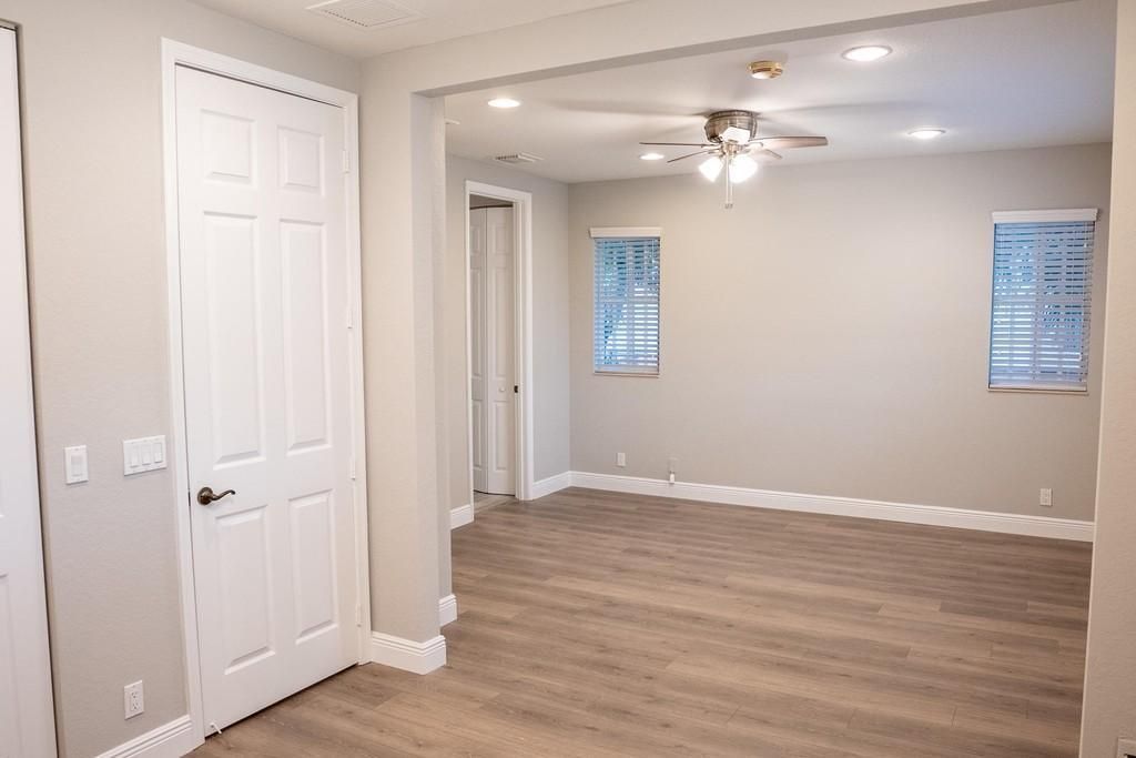 В аренду: $3,100 (3 спален, 3 ванн, 2012 Квадратных фут)