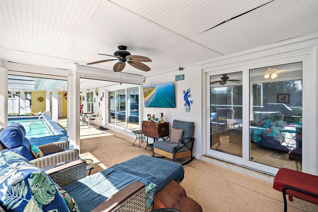 For Sale: $1,500,000 (3 beds, 2 baths, 1584 Square Feet)