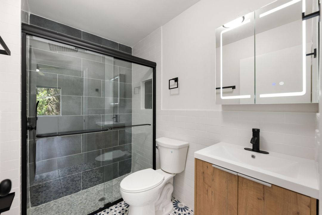 В аренду: $2,395 (3 спален, 2 ванн, 1005 Квадратных фут)