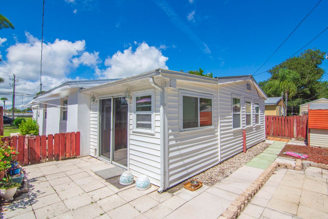 For Sale: $248,000 (2 beds, 1 baths, 785 Square Feet)