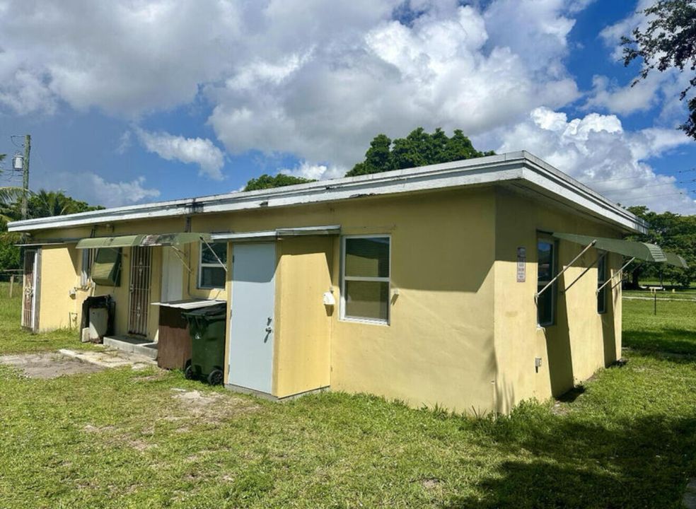 En Renta: $2,300 (2 camas, 1 baños, 600 Pies cuadrados)