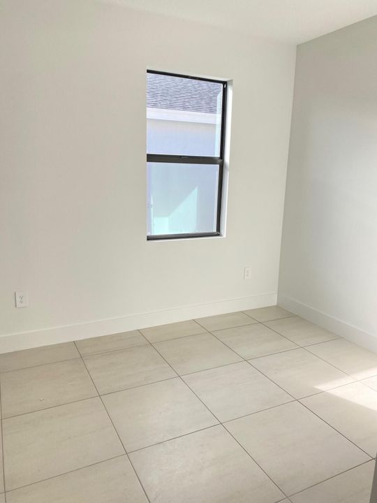 For Sale: $632,490 (3 beds, 2 baths, 1641 Square Feet)