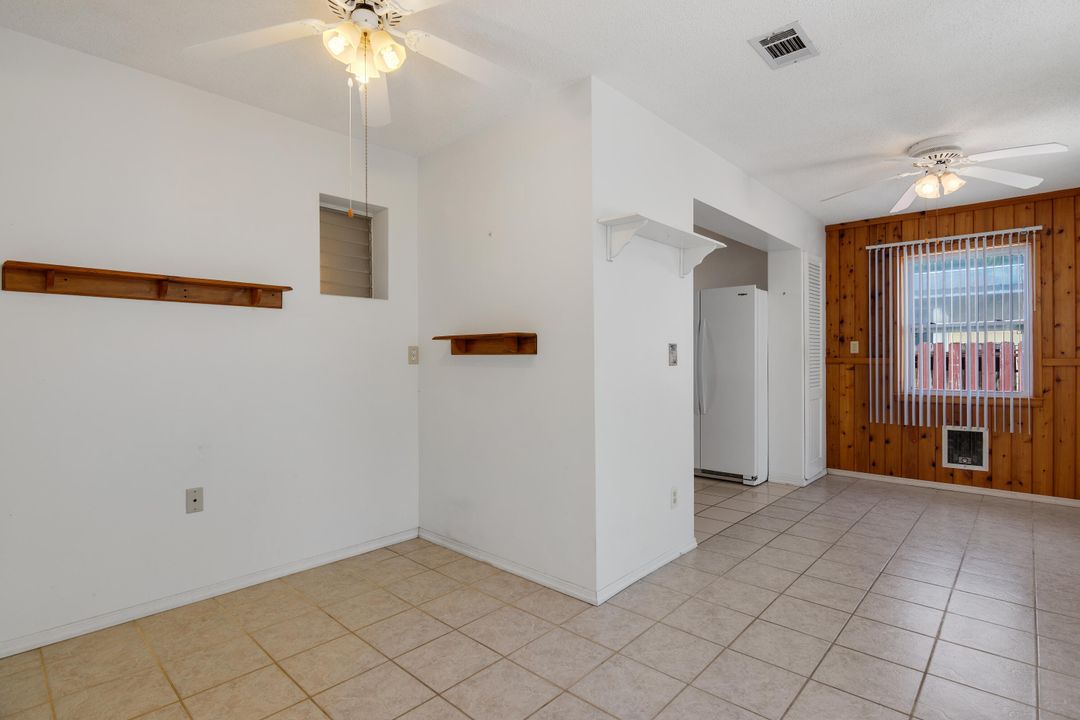 For Sale: $248,000 (2 beds, 1 baths, 785 Square Feet)
