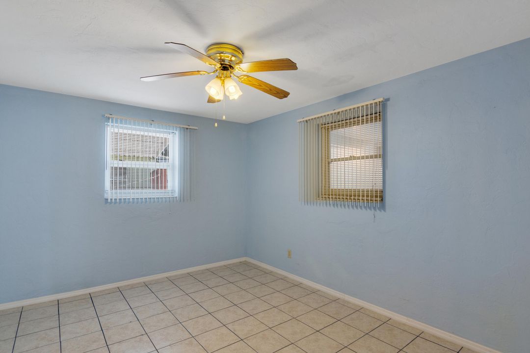 For Sale: $248,000 (2 beds, 1 baths, 785 Square Feet)