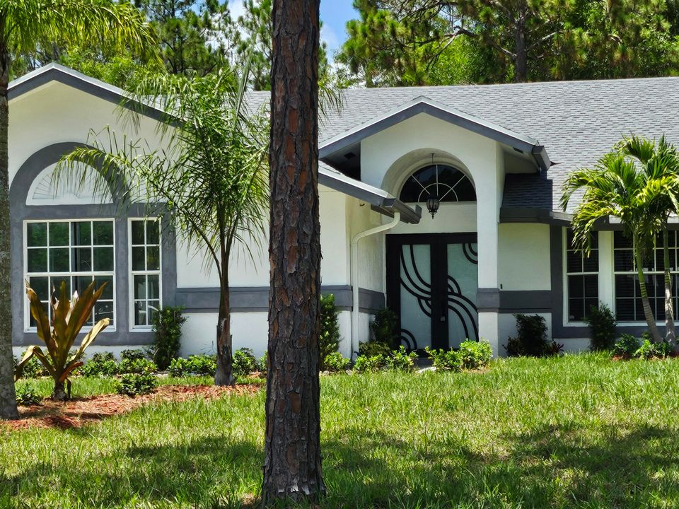 For Rent: $3,850 (3 beds, 2 baths, 2150 Square Feet)