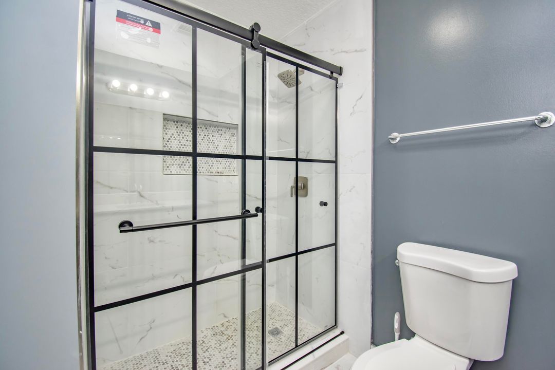 For Rent: $3,850 (3 beds, 2 baths, 2150 Square Feet)