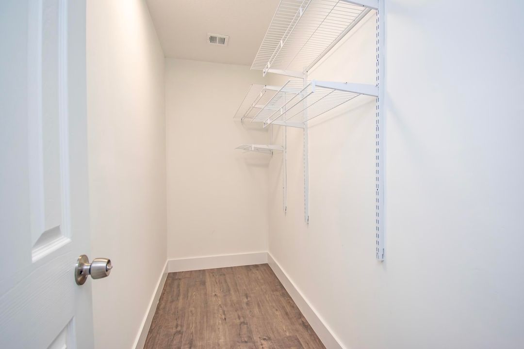 For Rent: $3,850 (3 beds, 2 baths, 2150 Square Feet)