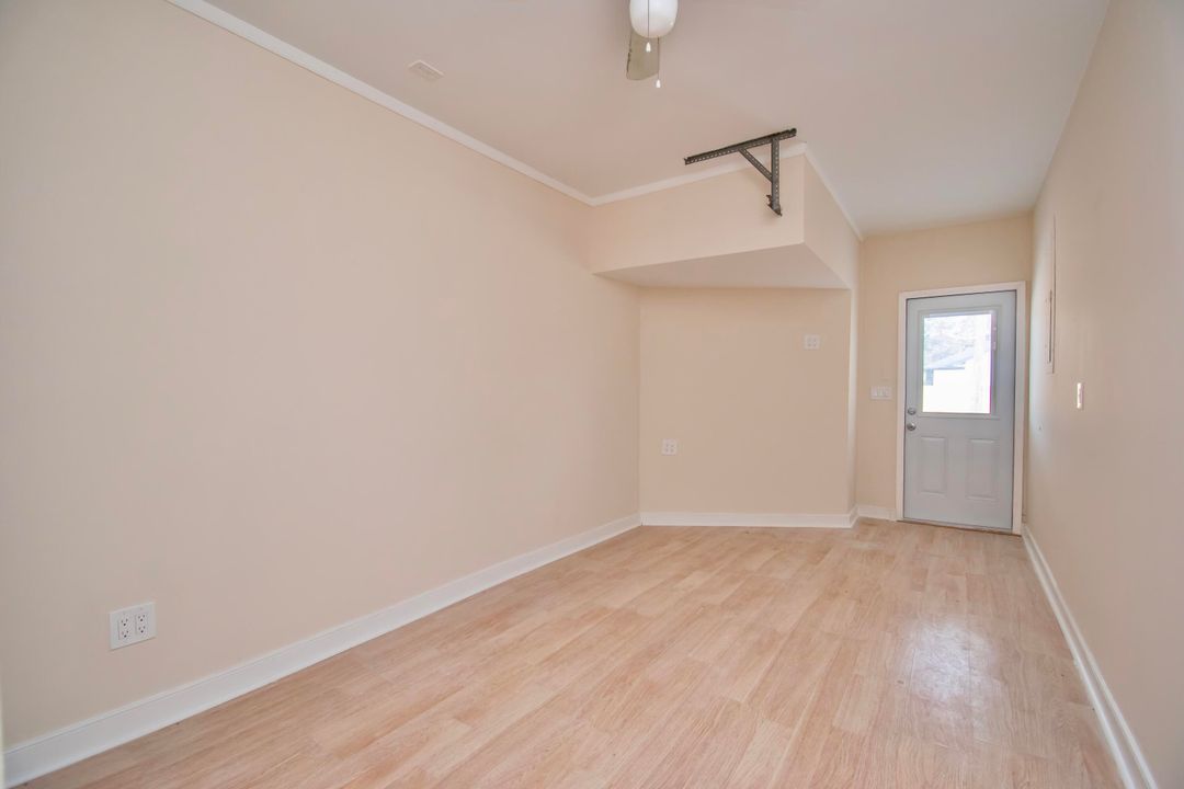 For Rent: $3,850 (3 beds, 2 baths, 2150 Square Feet)