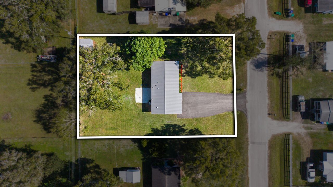 En Venta: $289,000 (2 camas, 1 baños, 964 Pies cuadrados)