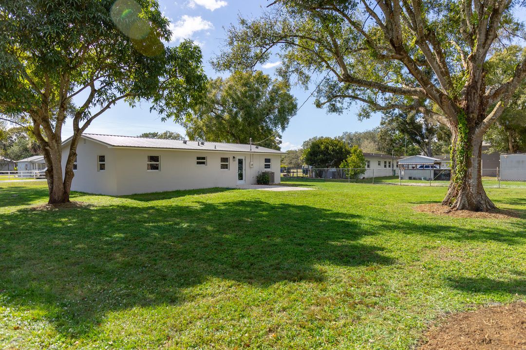 En Venta: $289,000 (2 camas, 1 baños, 964 Pies cuadrados)