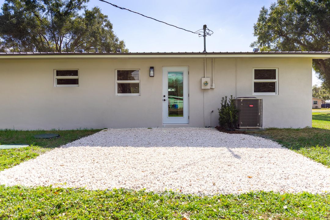 En Venta: $289,000 (2 camas, 1 baños, 964 Pies cuadrados)