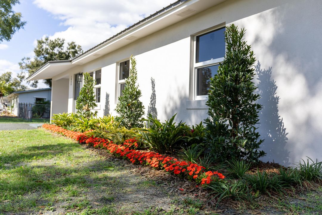 En Venta: $289,000 (2 camas, 1 baños, 964 Pies cuadrados)