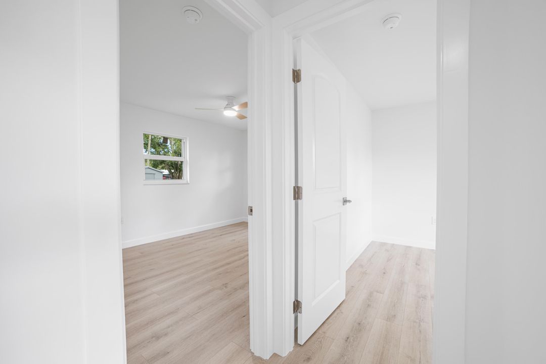 En Venta: $289,000 (2 camas, 1 baños, 964 Pies cuadrados)