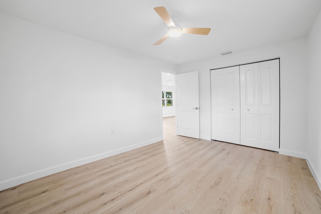 En Venta: $289,000 (2 camas, 1 baños, 964 Pies cuadrados)