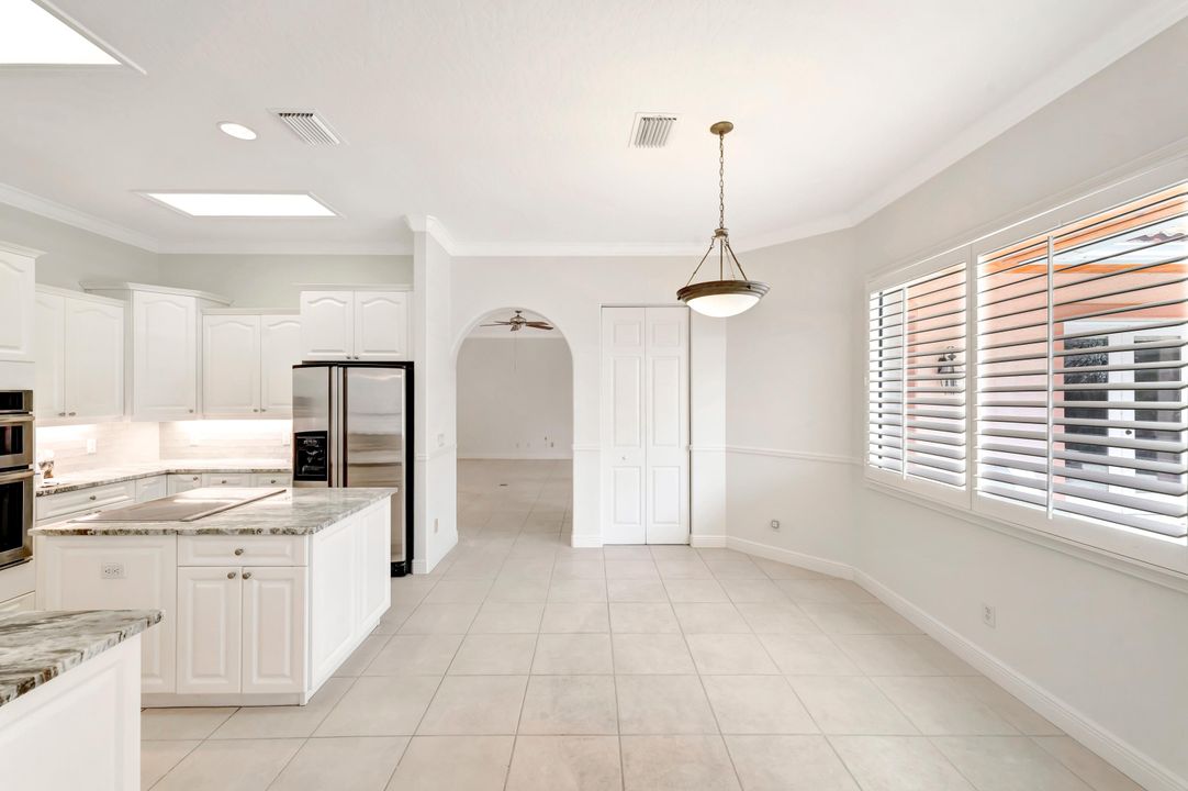 待售: $1,195,000 (4 贝兹, 3 浴室, 2536 平方英尺)