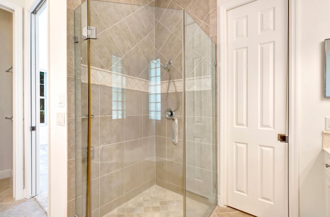 待售: $1,195,000 (4 贝兹, 3 浴室, 2536 平方英尺)