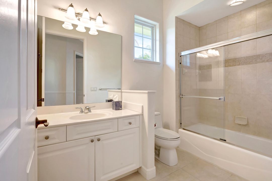 待售: $1,195,000 (4 贝兹, 3 浴室, 2536 平方英尺)