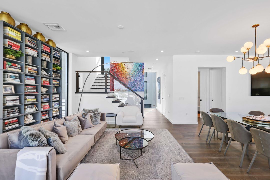 En Venta: $2,965,000 (4 camas, 4 baños, 3364 Pies cuadrados)