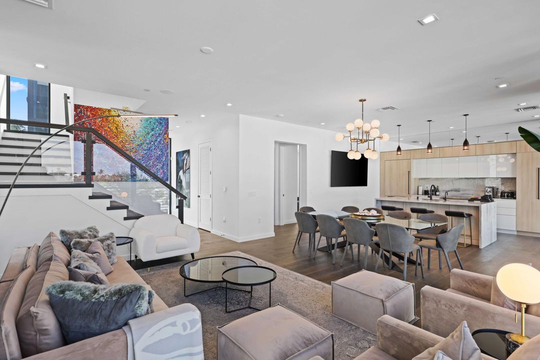 En Venta: $2,965,000 (4 camas, 4 baños, 3364 Pies cuadrados)