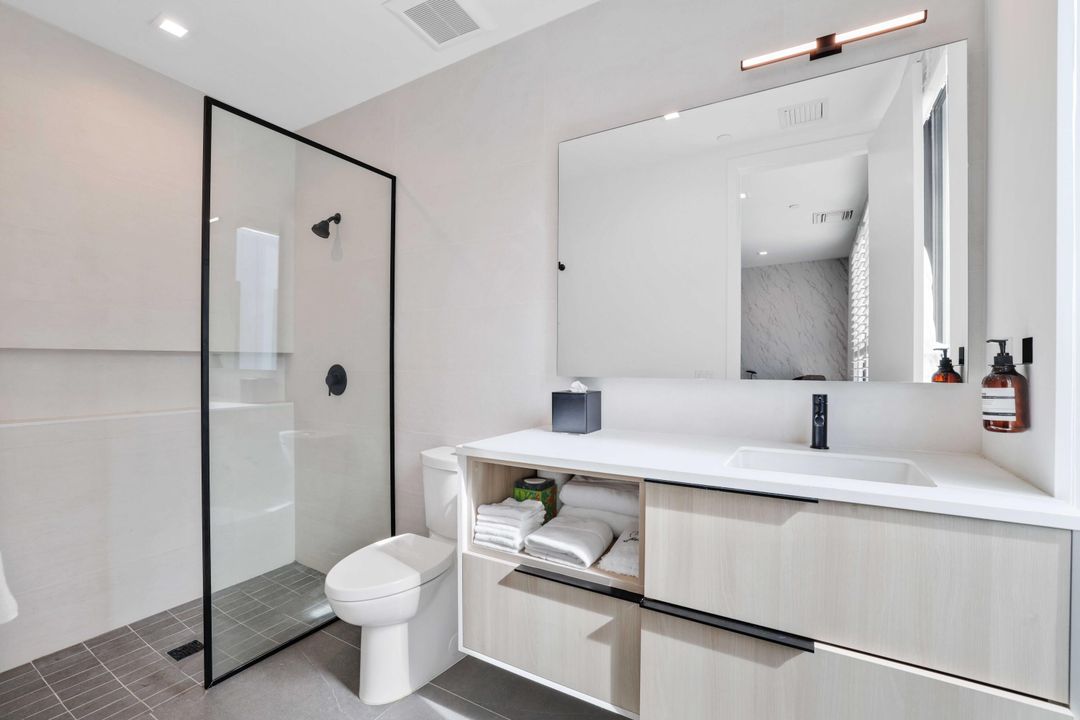 En Venta: $2,965,000 (4 camas, 4 baños, 3364 Pies cuadrados)