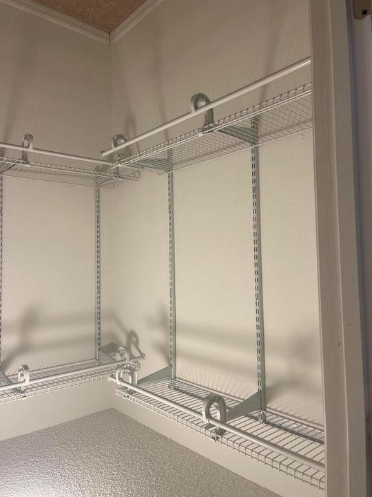 For Rent: $2,300 (3 beds, 2 baths, 1366 Square Feet)